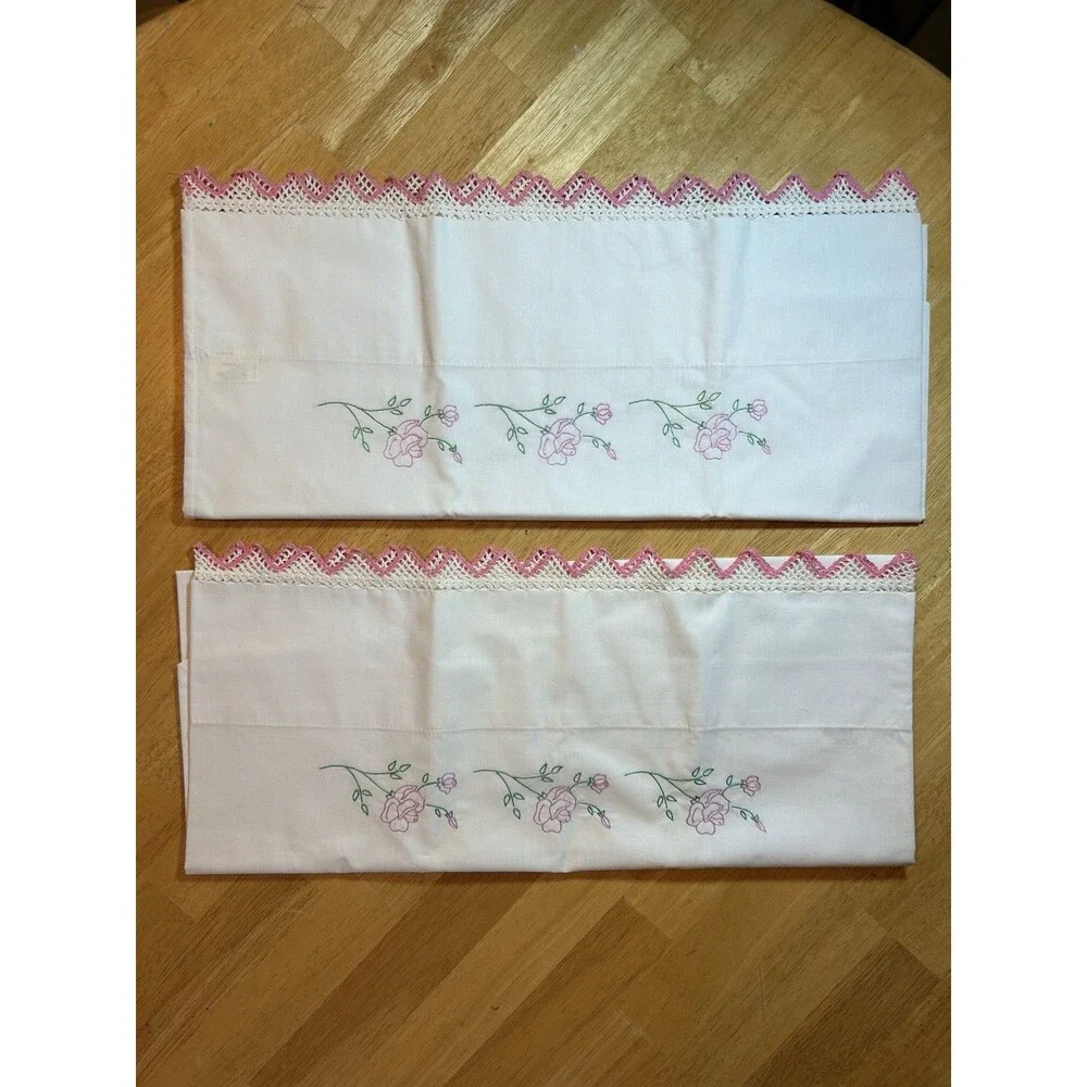 Vintage Pink Rose Embroidered Pillowcases Pair Crochet Lace Percale Cottage Set